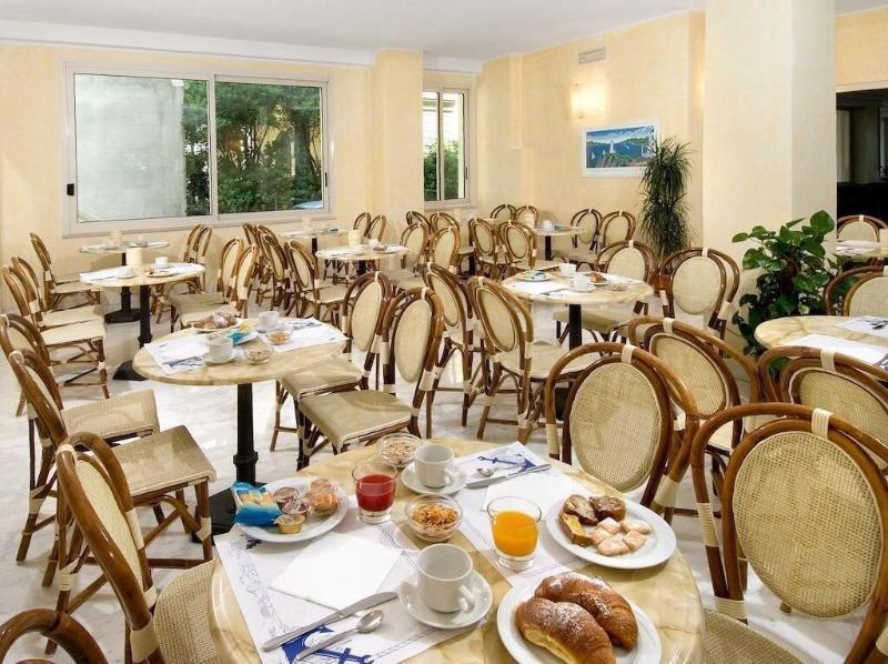 Hotel Prestige Cattolica Dış mekan fotoğraf