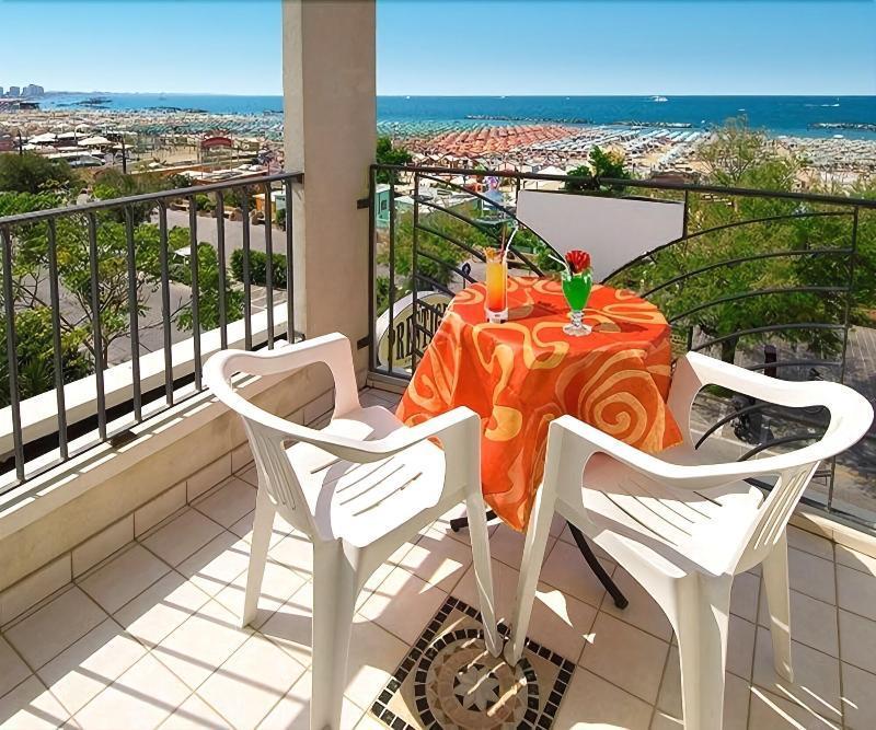 Hotel Prestige Cattolica Dış mekan fotoğraf