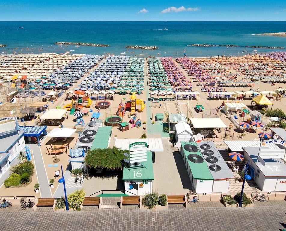 Hotel Prestige Cattolica Dış mekan fotoğraf