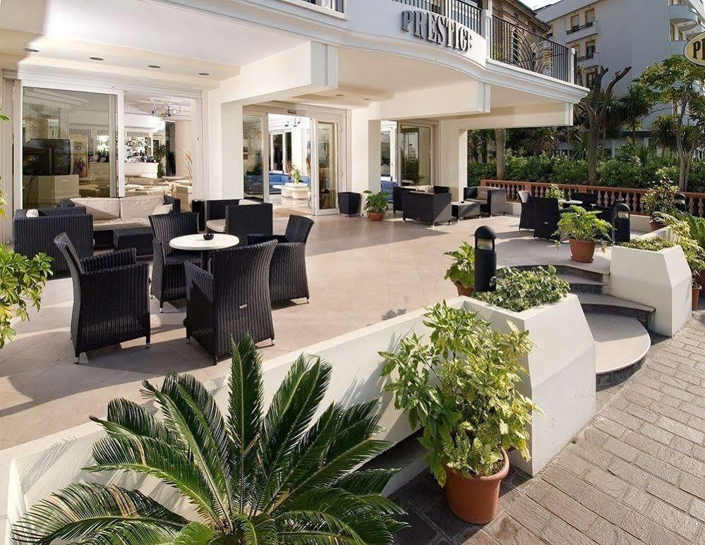 Hotel Prestige Cattolica Dış mekan fotoğraf